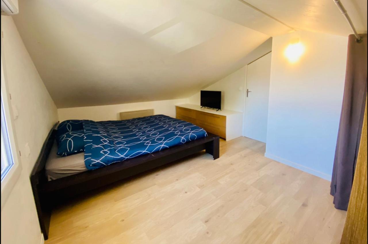 شقة T3 En Duplex Pour 6 Pers Bien Place Terrasse Et Parking Inclus تولوز المظهر الخارجي الصورة
