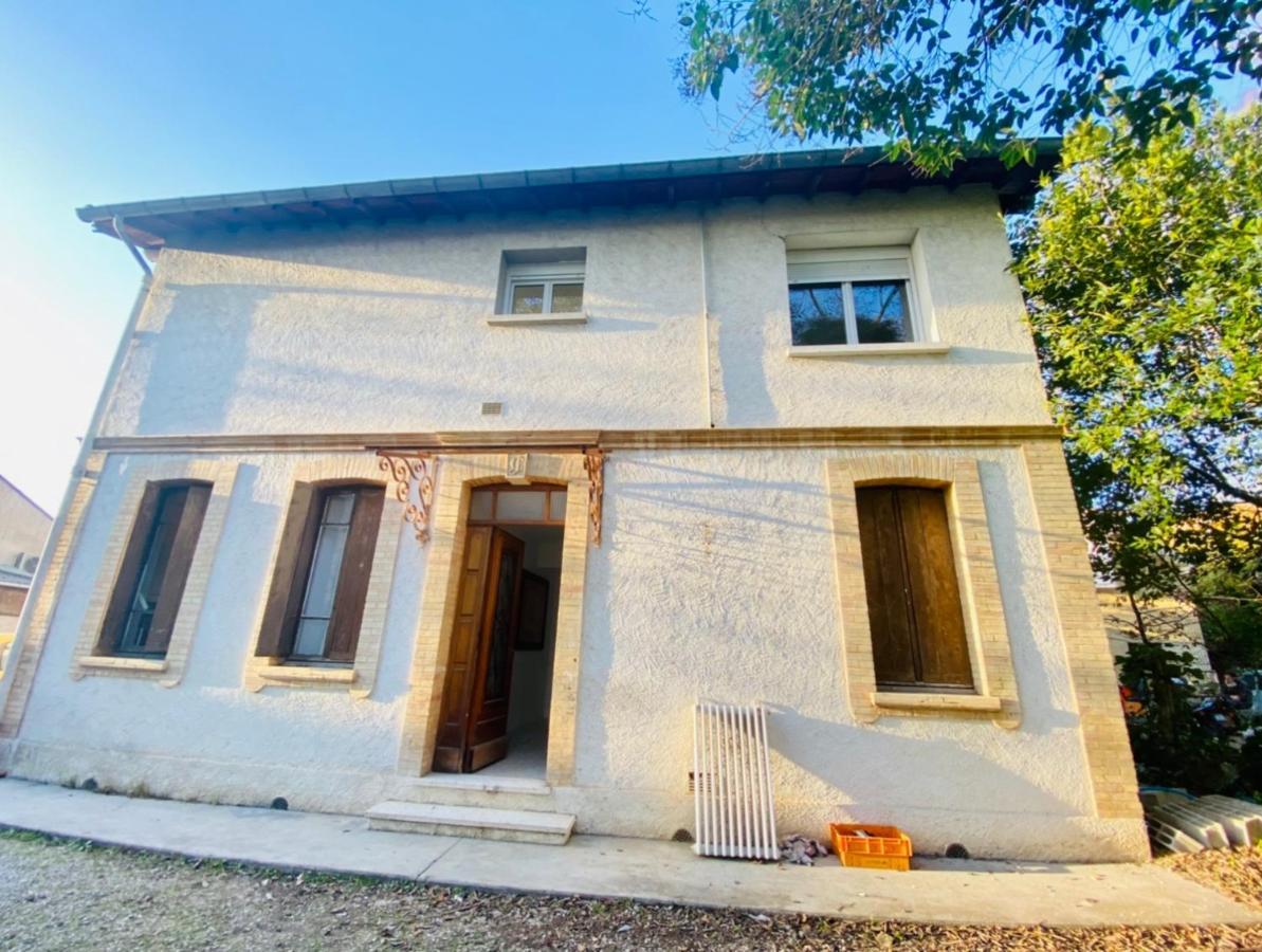شقة T3 En Duplex Pour 6 Pers Bien Place Terrasse Et Parking Inclus تولوز المظهر الخارجي الصورة
